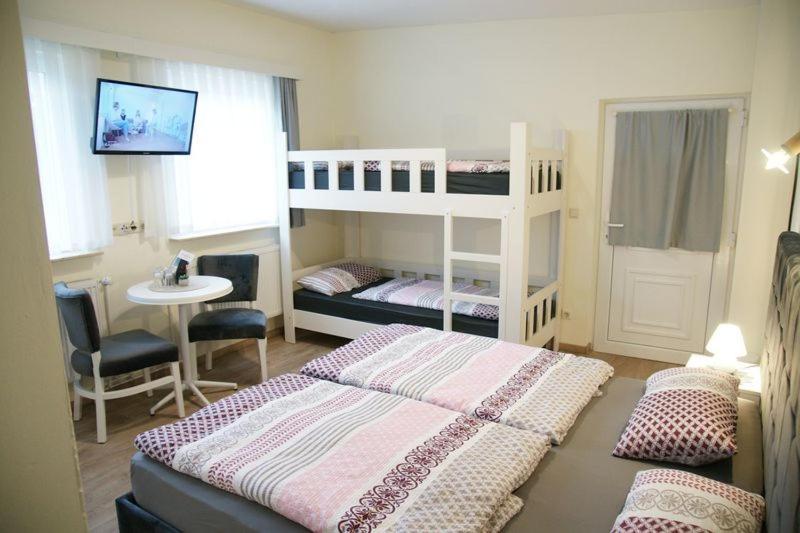 Das Sofa Restaurant-Hotel-Spaetkauf Greifswald Dış mekan fotoğraf