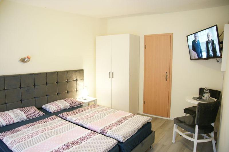 Das Sofa Restaurant-Hotel-Spaetkauf Greifswald Dış mekan fotoğraf